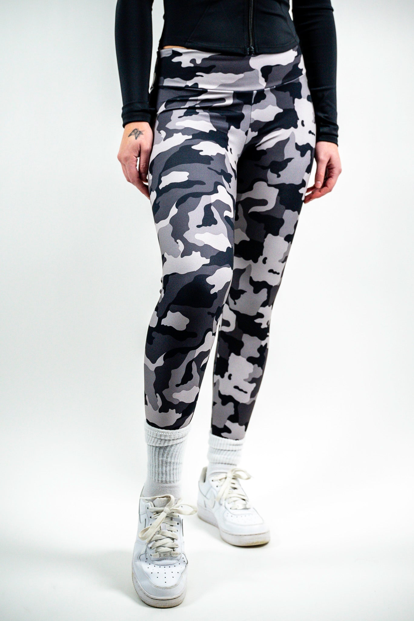 Zyia Active Performance Gray Camo Seamless High Waist Leggings Women's  Large - $40 - From Sara